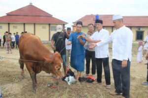 Polres Pringsewu Gelar Ibadah Sholat Idul Adha dan Penyembelihan Hewan Qurban