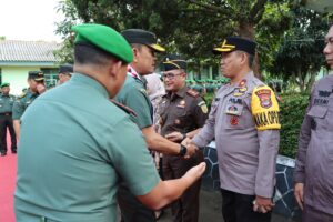 Wakapolres Pringsewu Turut Sambut Kunjungan Kerja Danrem 043 Garuda Hitam di Markas Kodim 0424 Tanggamus