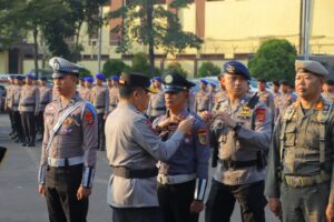 Kapolda Lampung Gelar Apel Operasi Patuh Krakatau 2024 : Tingkatkan Kesadaran dan Disiplin Berlalu Lintas